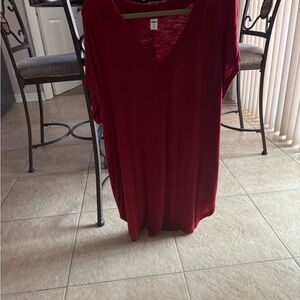 Old Navy Tall XL Women’s Tunic Red V-Neck Never Worn